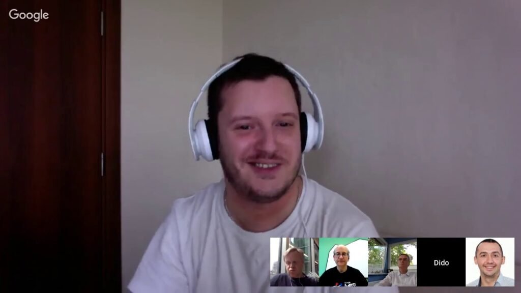 English Google Webmaster Central office-hours hangout