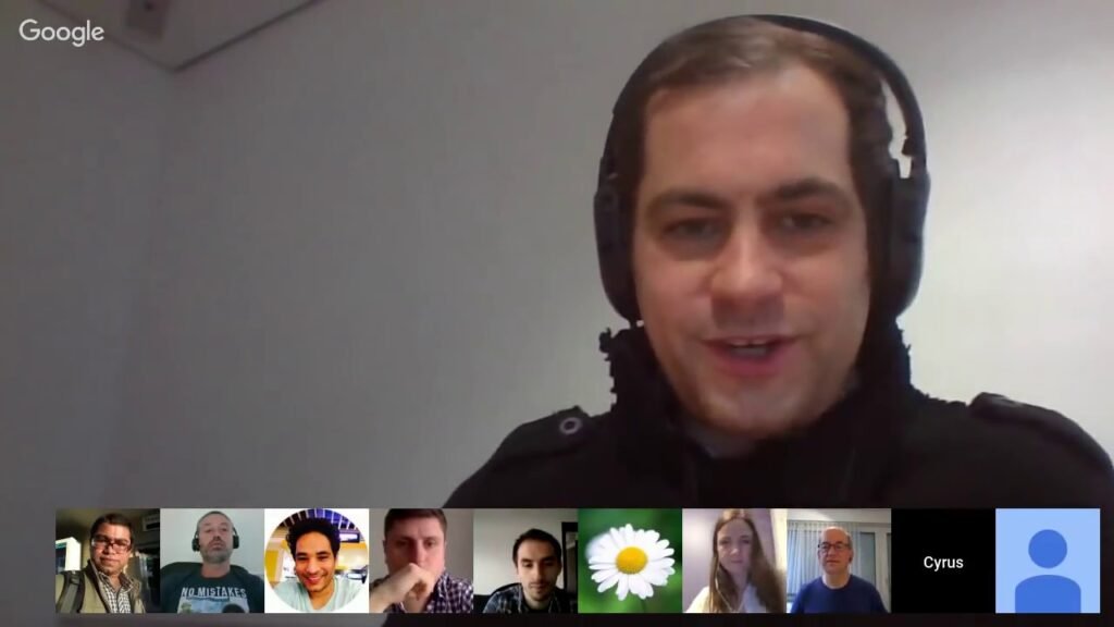 English Google Webmaster Central office-hours hangout